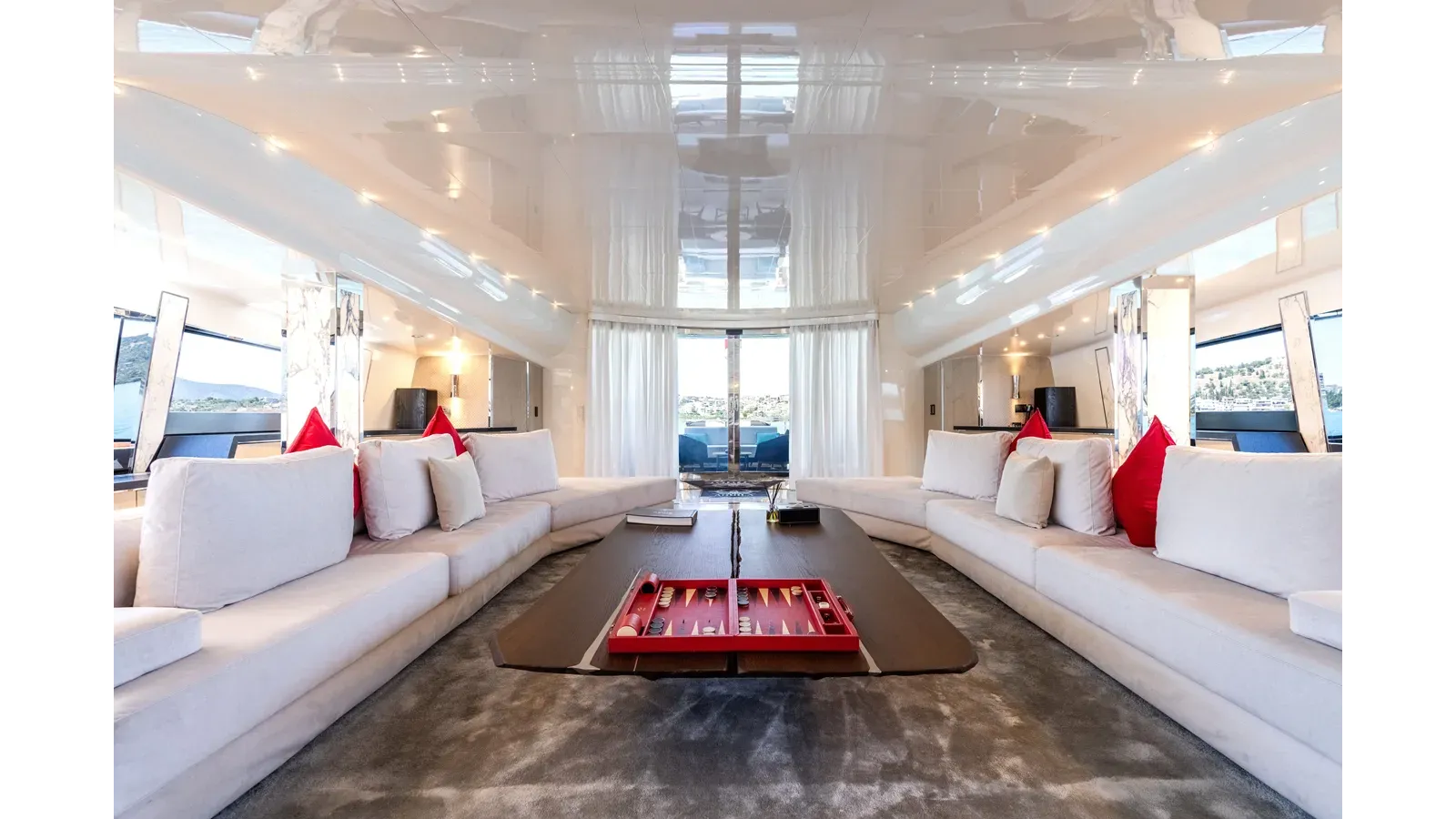 Buy a AQUILA 135 at Shestakov Yacht Sales