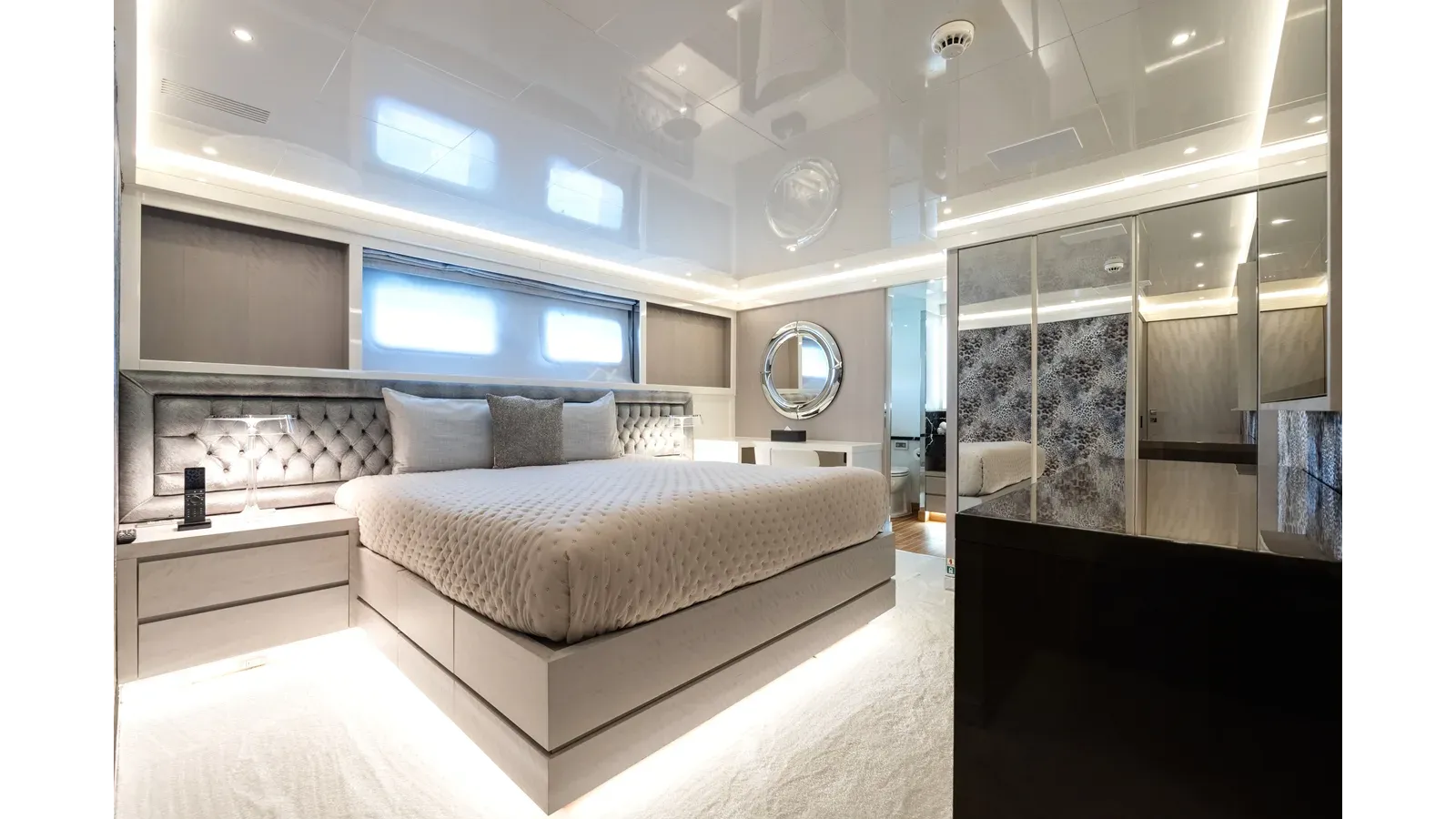 the best price on AQUILA 135