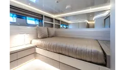 Buy a yacht AQUILA Custom