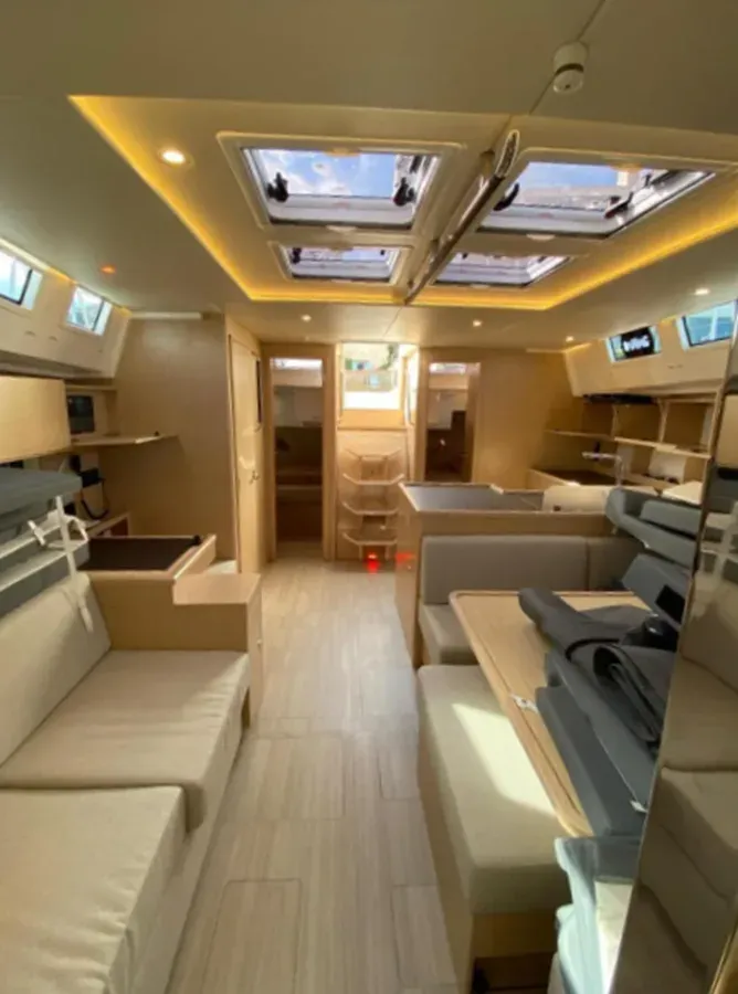 Buy a yacht Bavaria C50 2025