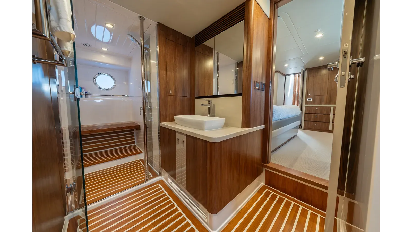 Лучшие предложения покупки яхты LYRICA - BELIZE MOTORYACHT