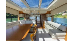 Купить яхту LYRICA 66 Sedan в Shestakov Yacht Sales