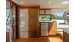 Стоимость яхты LYRICA - BELIZE MOTORYACHT