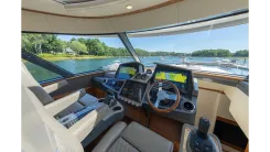 Лучшая цена на LYRICA - BELIZE MOTORYACHT