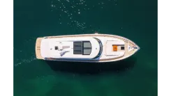 Продажа яхты LYRICA - BELIZE MOTORYACHT
