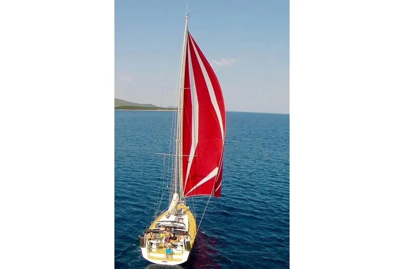 the best price on Beneteau Sense 50