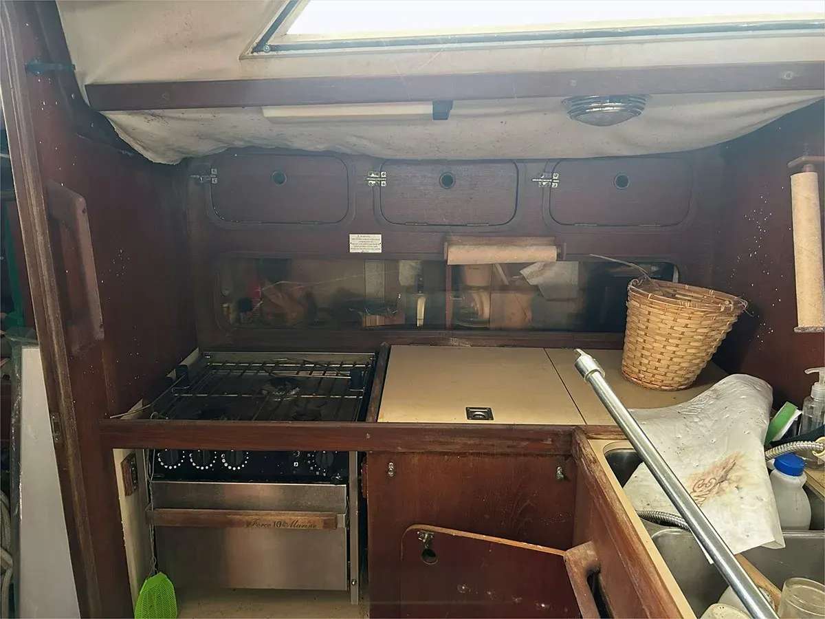 42' Beneteau 1984 First 42 yacht sale