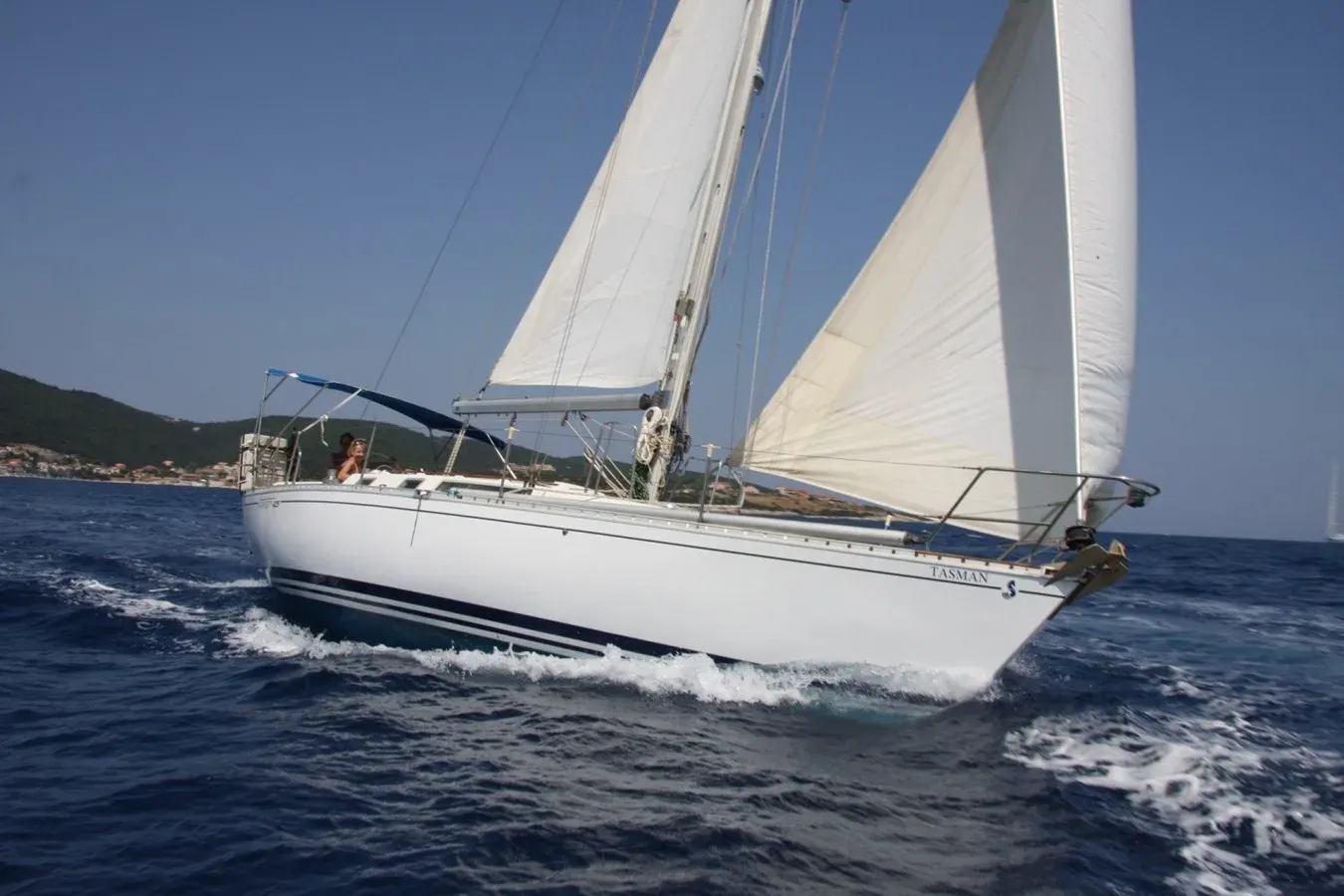 Buy a TASMAN 40 at Shestakov Yacht Sales