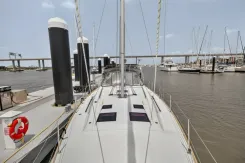 Buy a yacht Inconceivable Oceanis 45