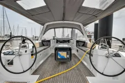 Buy a Inconceivable Oceanis 45 at Shestakov Yacht Sales