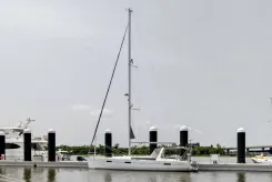 Buy a yacht Inconceivable 2013
