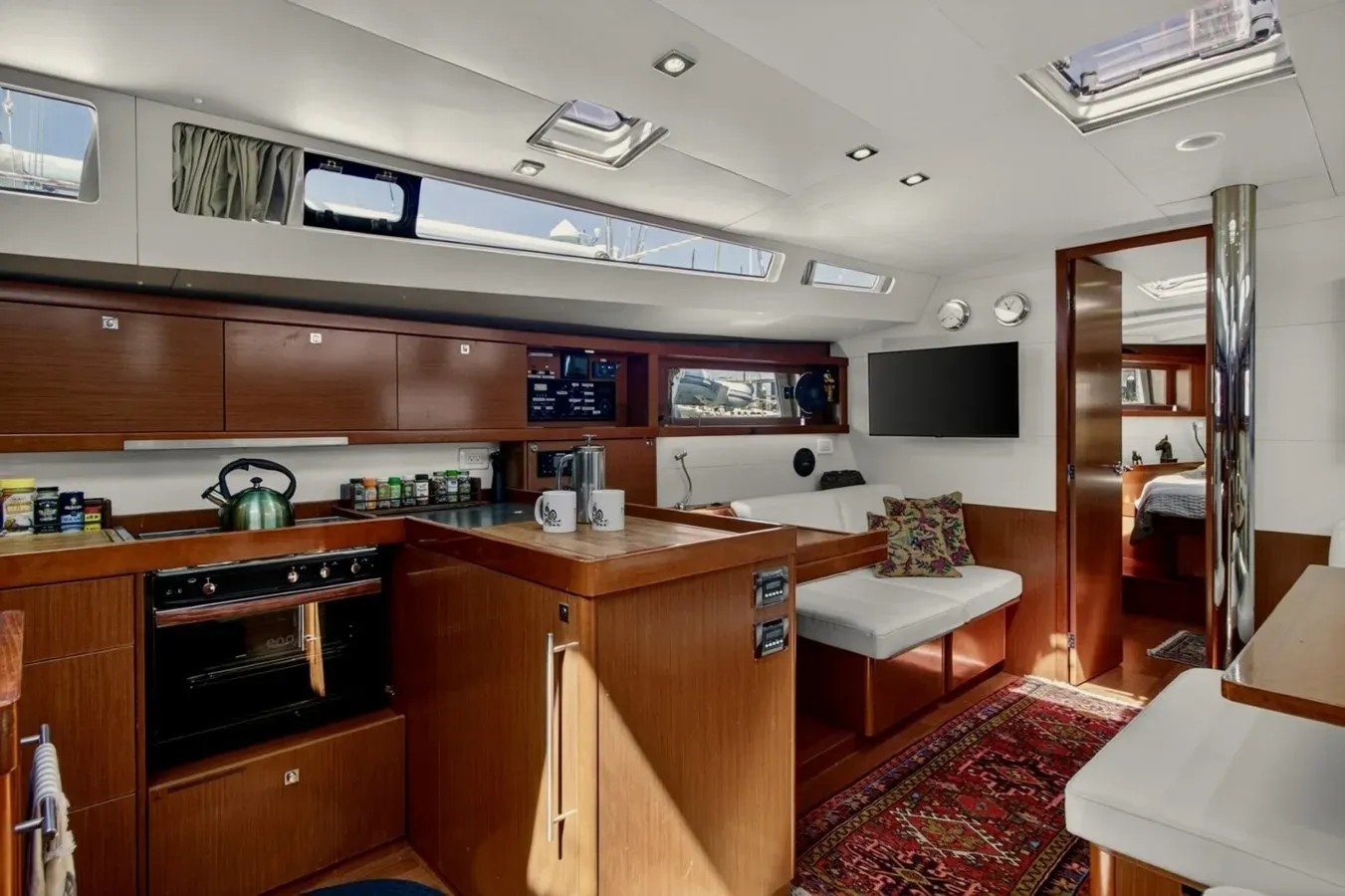 the best price on Tartuga - Beneteau