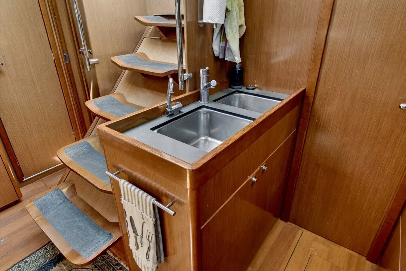Tartuga 47 price
