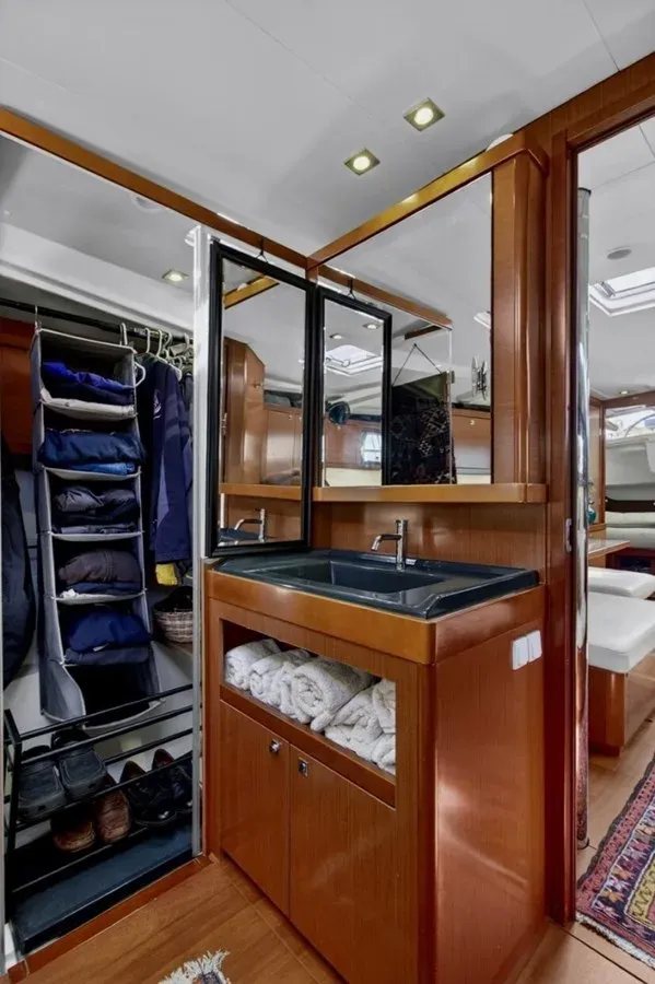 the best price on Tartuga - Beneteau