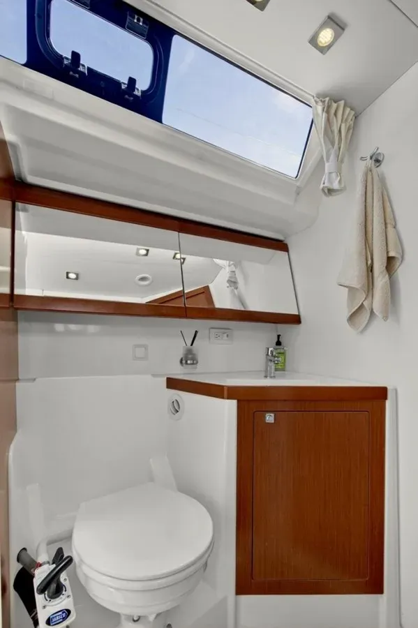 Tartuga Oceanis 48 yacht sale