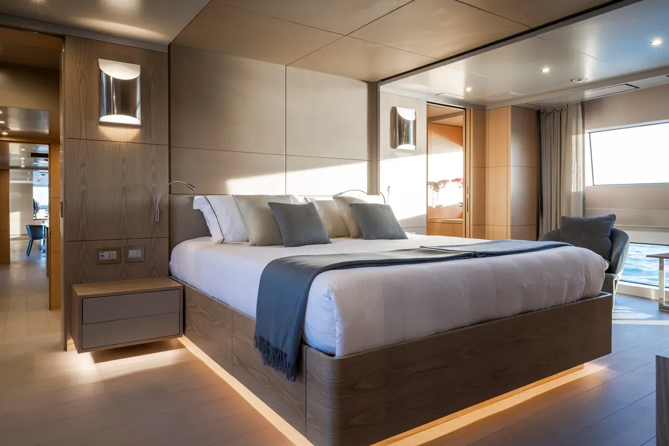 Buy a yacht Alegre Classic Supreme 132