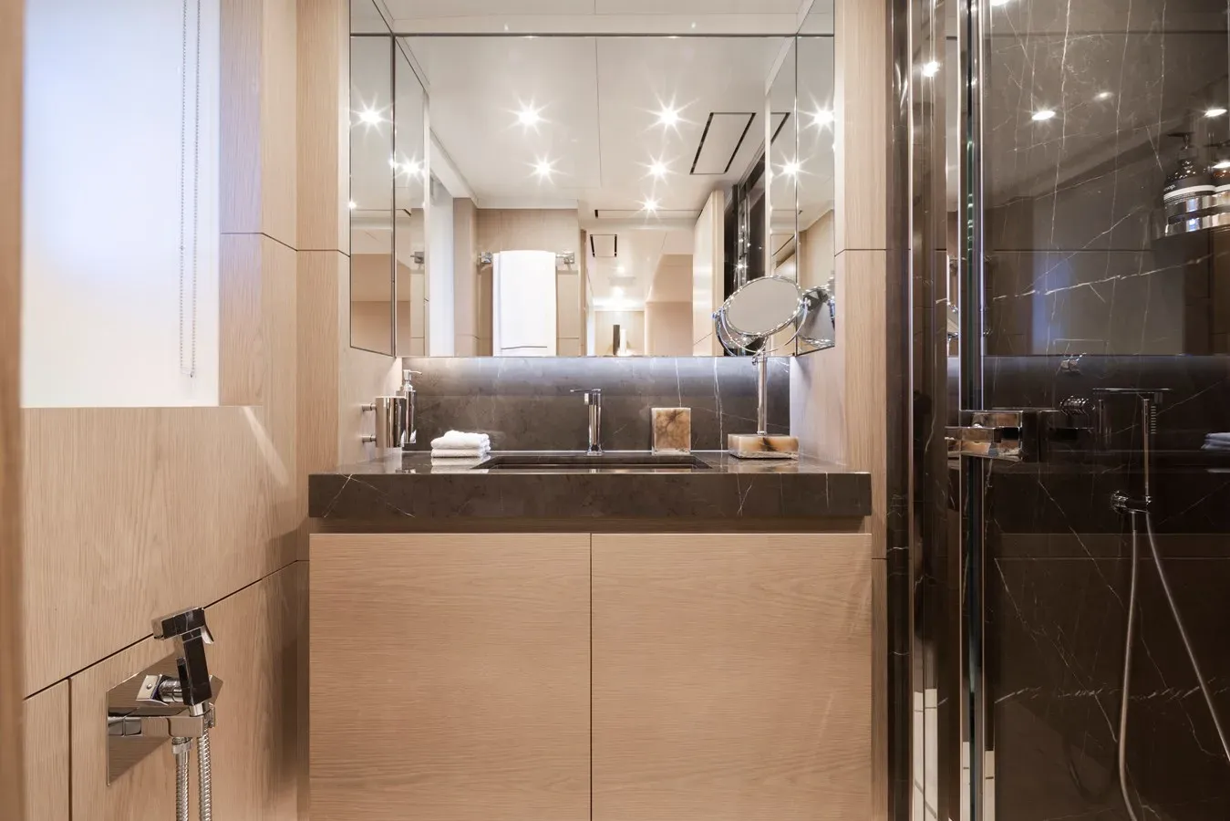 Buy a Alegre - Benetti at Shestakov Yacht Sales