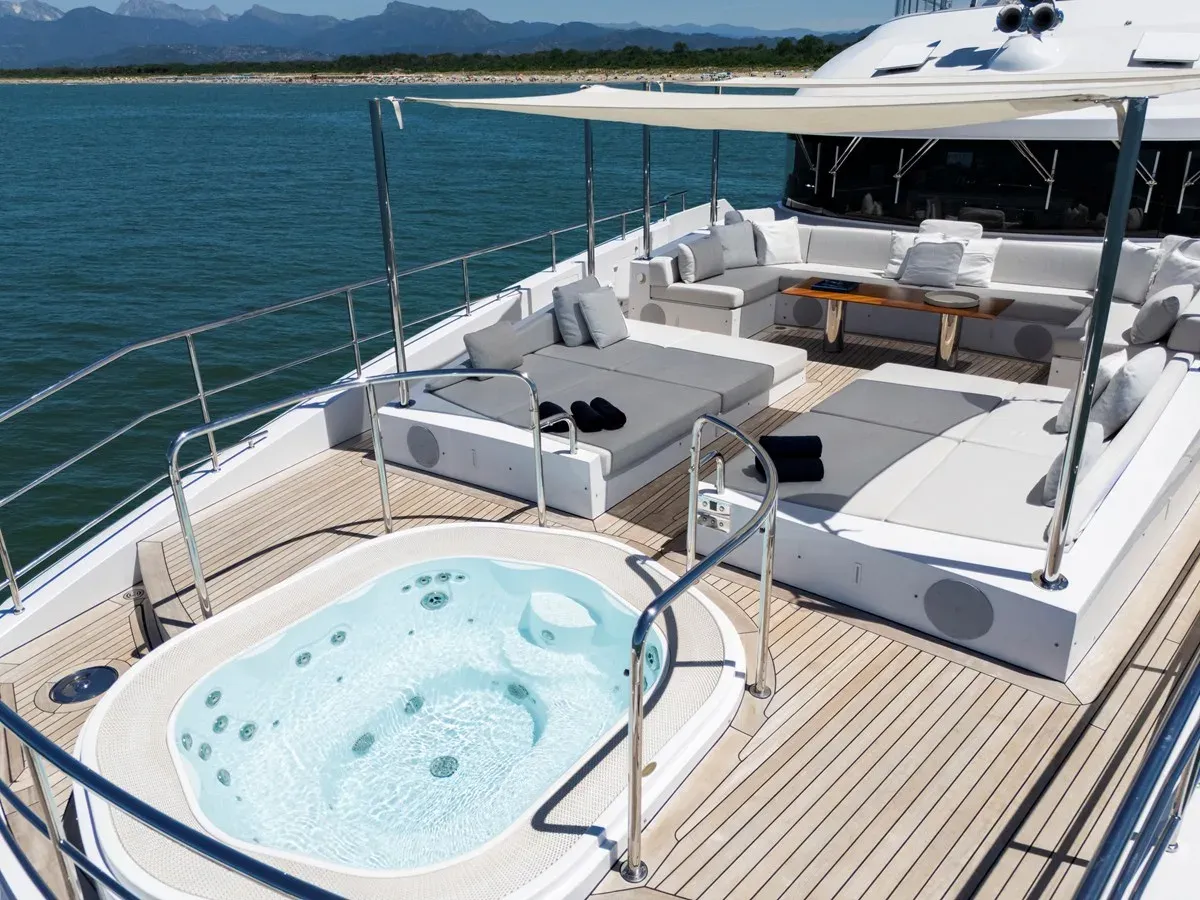 best yacht sales deals Alegre - Benetti