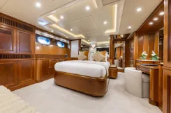 best yacht sales deals COME PRIMA 2000
