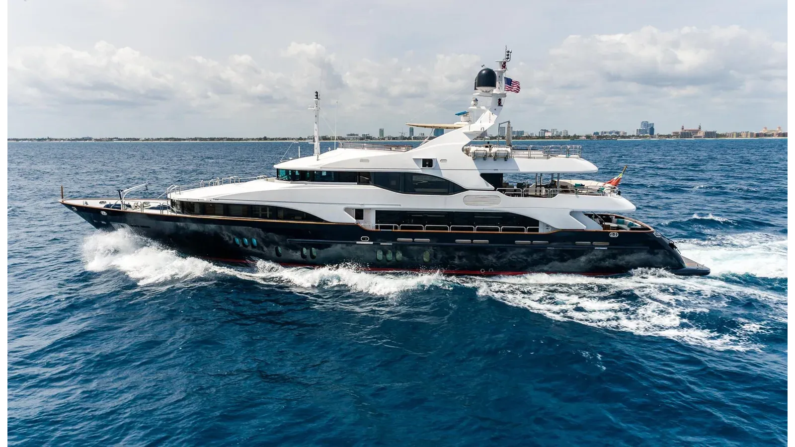 Buy a yacht SEASCAPE V 2005