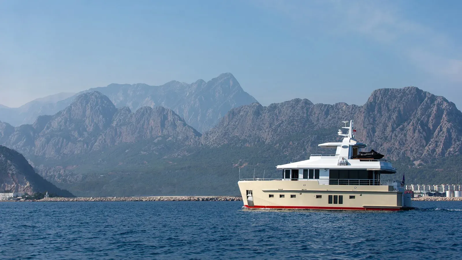 Buy a DZAM 60 at Shestakov Yacht Sales