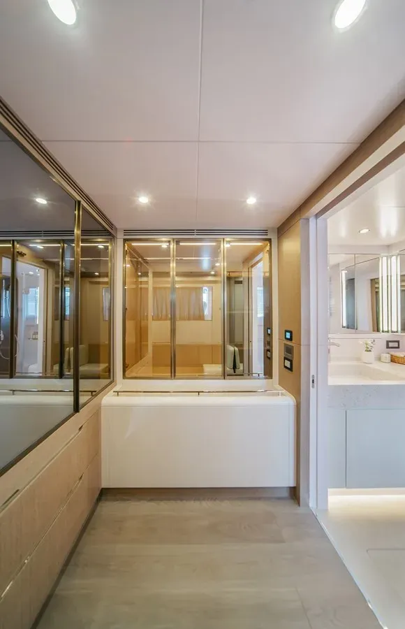 BC 60 BBEE - Bering Yachts yacht sale