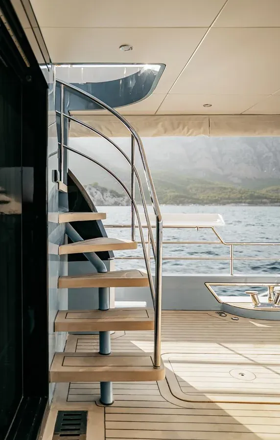 Buy a yacht BC 60 BBEE 2026
