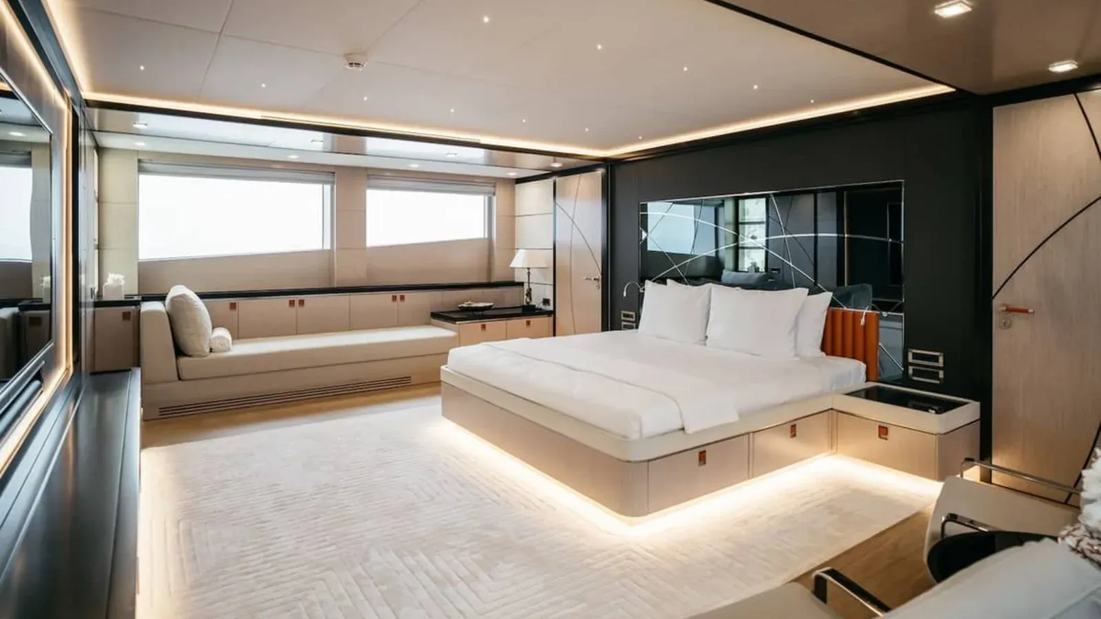 Buy a HEEUS Bering 145 at Shestakov Yacht Sales