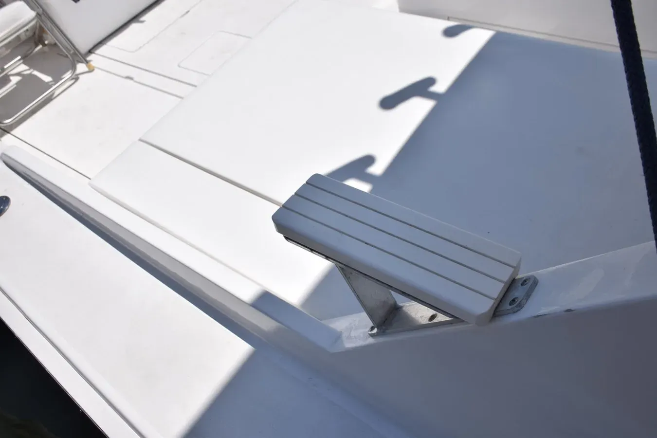 Buy a yacht RAMPAGE Flybridge Cruiser