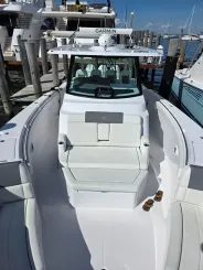 LIL DINGHY - Bertram Yacht