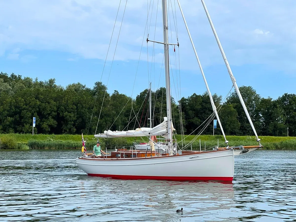 Buy a yacht Lula Tintel 2000