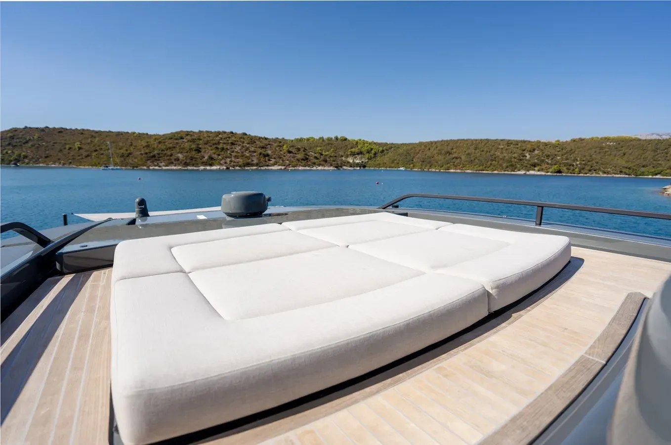 Buy a yacht VAYANA - BLUEGAME