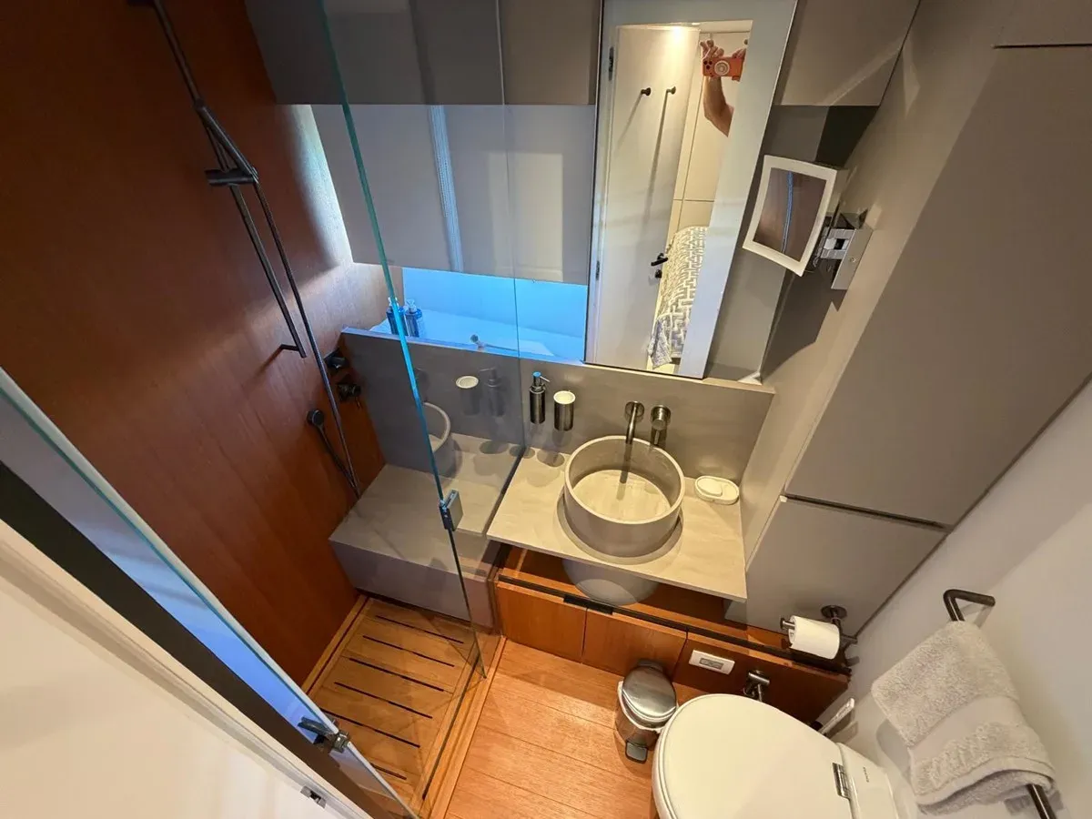 best yacht sales deals OUT OF THE BLUE 71