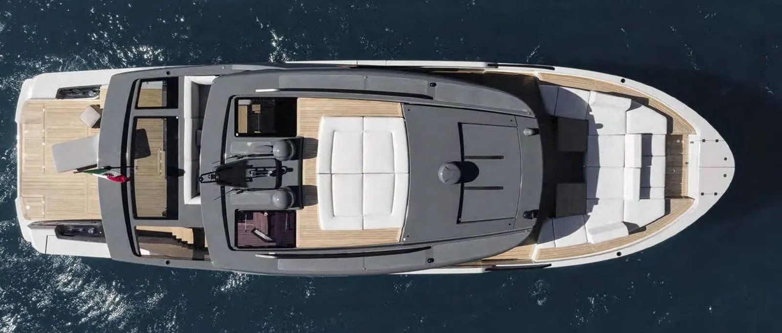 Buy a yacht BLUEGAME BGX60 - BLUEGAME