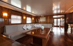 the best price on ANTARES OF BRITAIN
