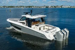 the best price on GATE KEEPER - Boston Whaler