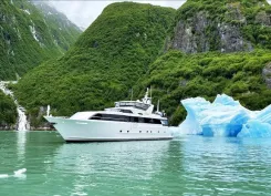 BLACKWOOD - Broward Yacht