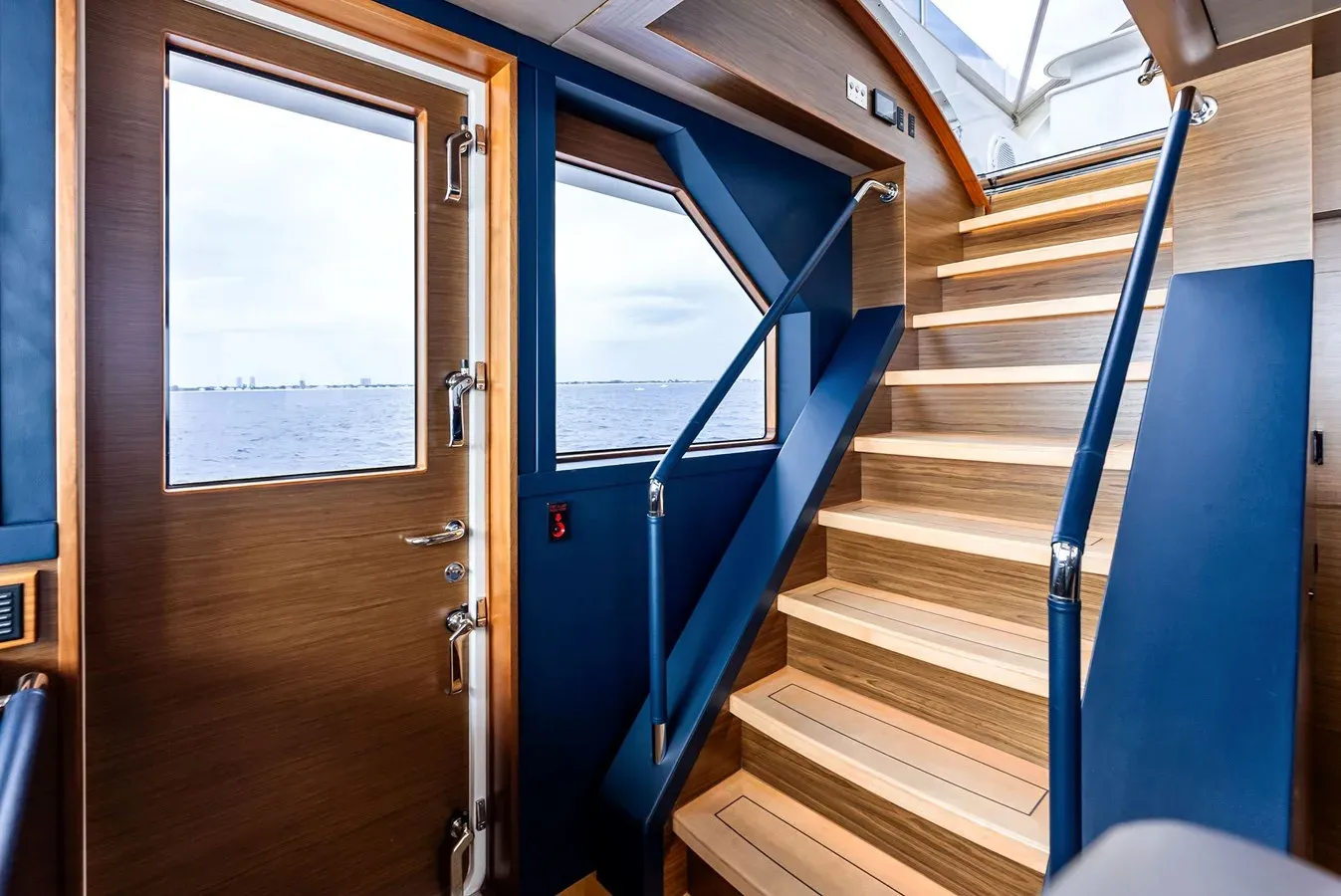NORTHLAND - BURGER BOAT COMPANY