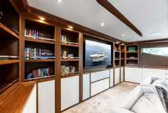 Купить яхту NORTHLAND - BURGER BOAT COMPANY в Shestakov Yacht Sales