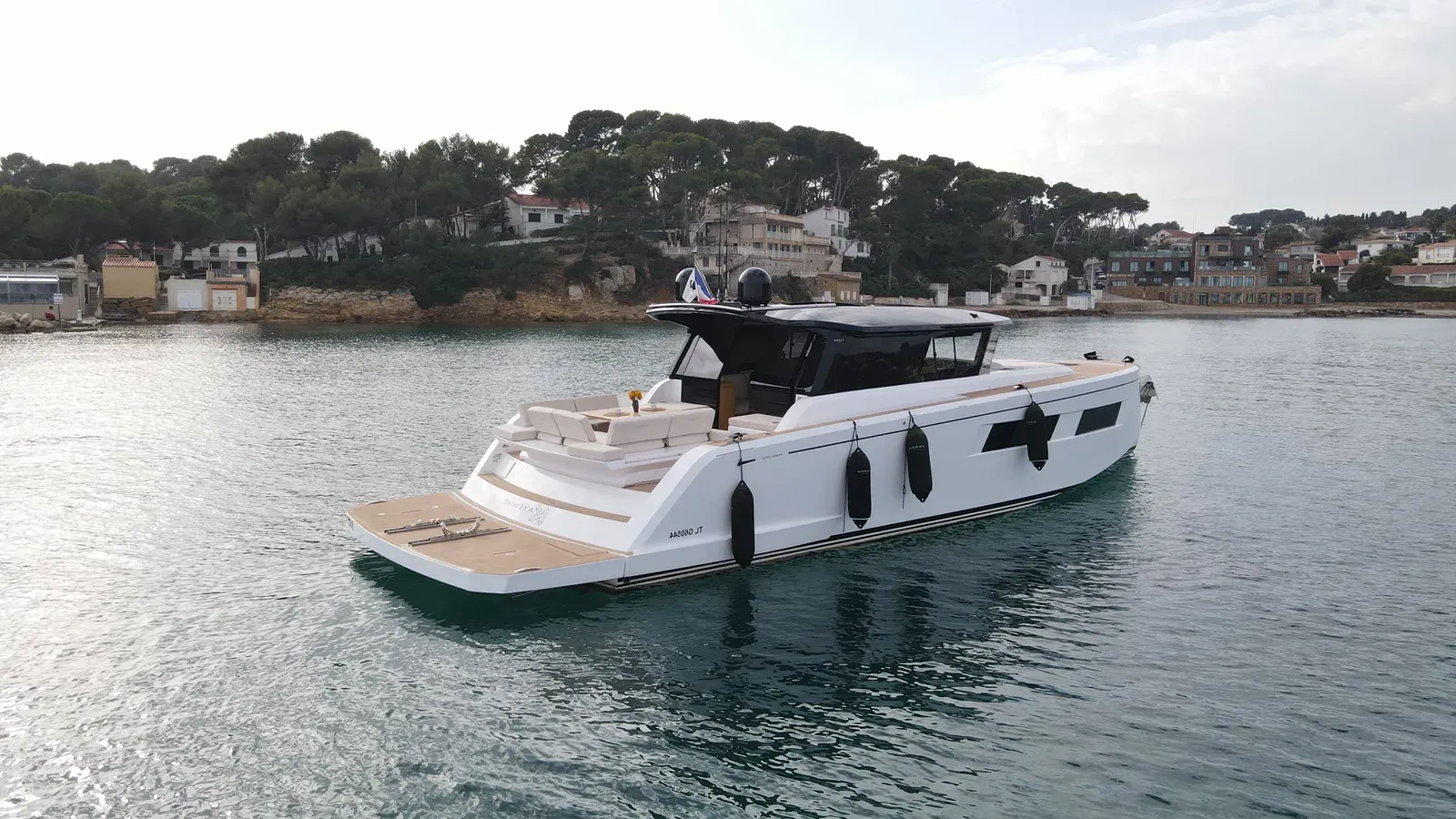 Buy a yacht KAYENNE - CANTIERE DEL PARDO