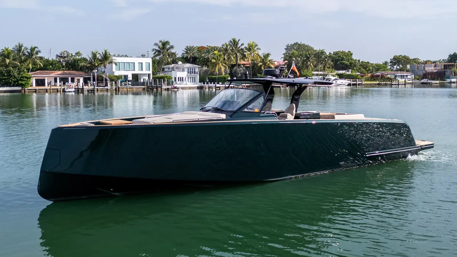 Buy a MENTONNAIS - CANTIERE DEL PARDO at Shestakov Yacht Sales