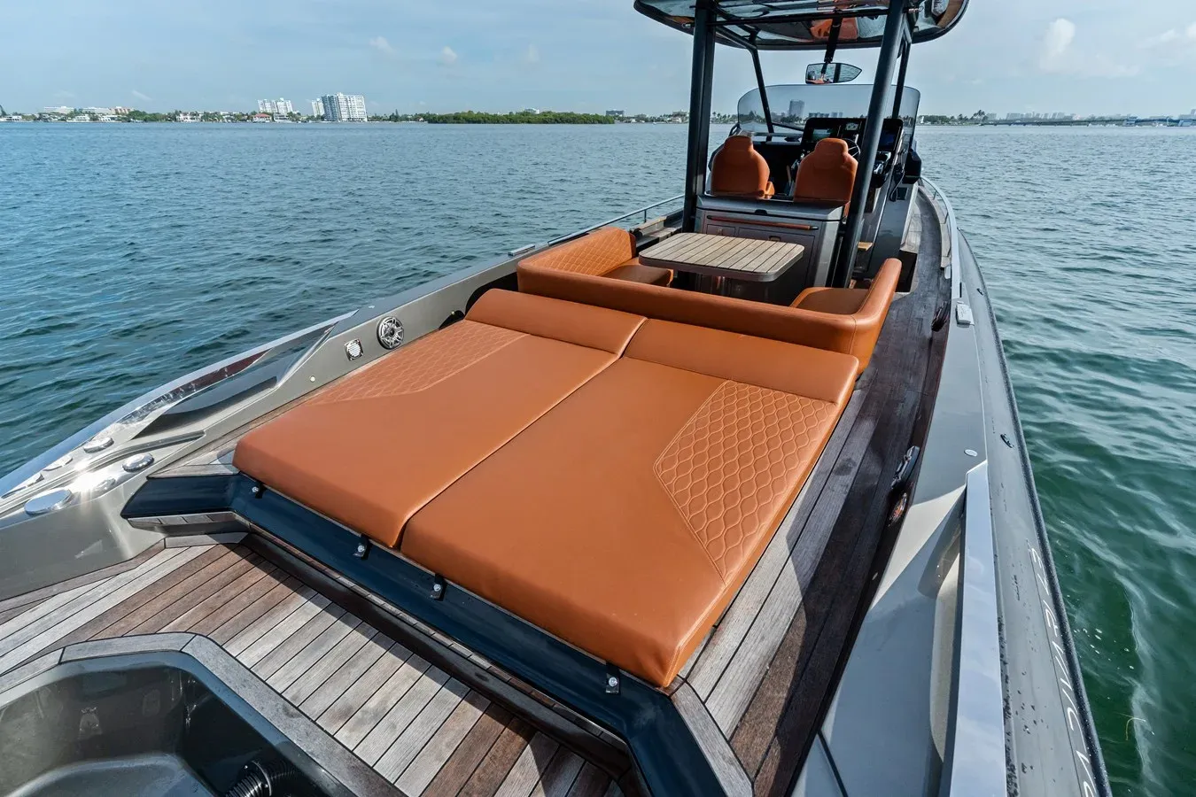 Buy a yacht Capelli STRADIVARI 43