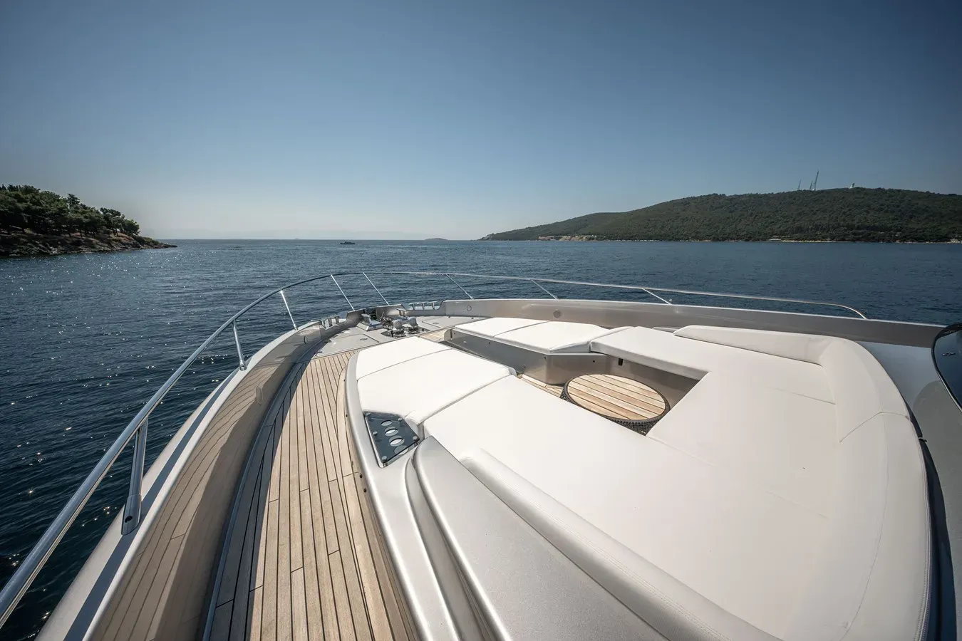 best yacht sales deals CREA - CANTIERI RIVA SPA