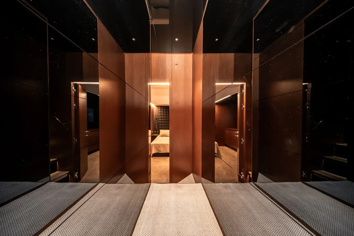 CREA - CANTIERI RIVA SPA yacht sale