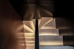 CREA 83