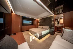 the best price on CREA - CANTIERI RIVA SPA