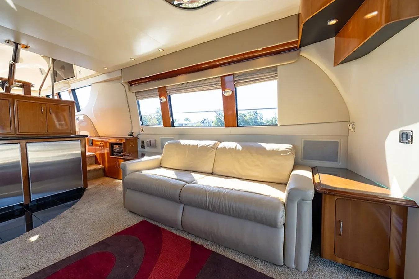 Buy a yacht KAE BELLA - Carver Yachts