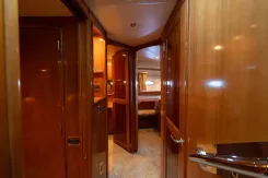best yacht sales deals KAE BELLA - Carver Yachts
