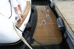 Buy a yacht KAE BELLA - Carver Yachts
