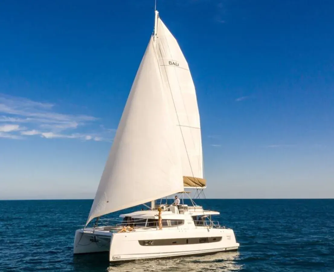 best yacht sales deals Bali 4.6 - Catana